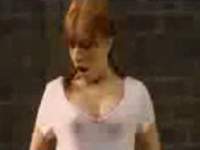 青年にゲーム感覚で操られてしまう美女